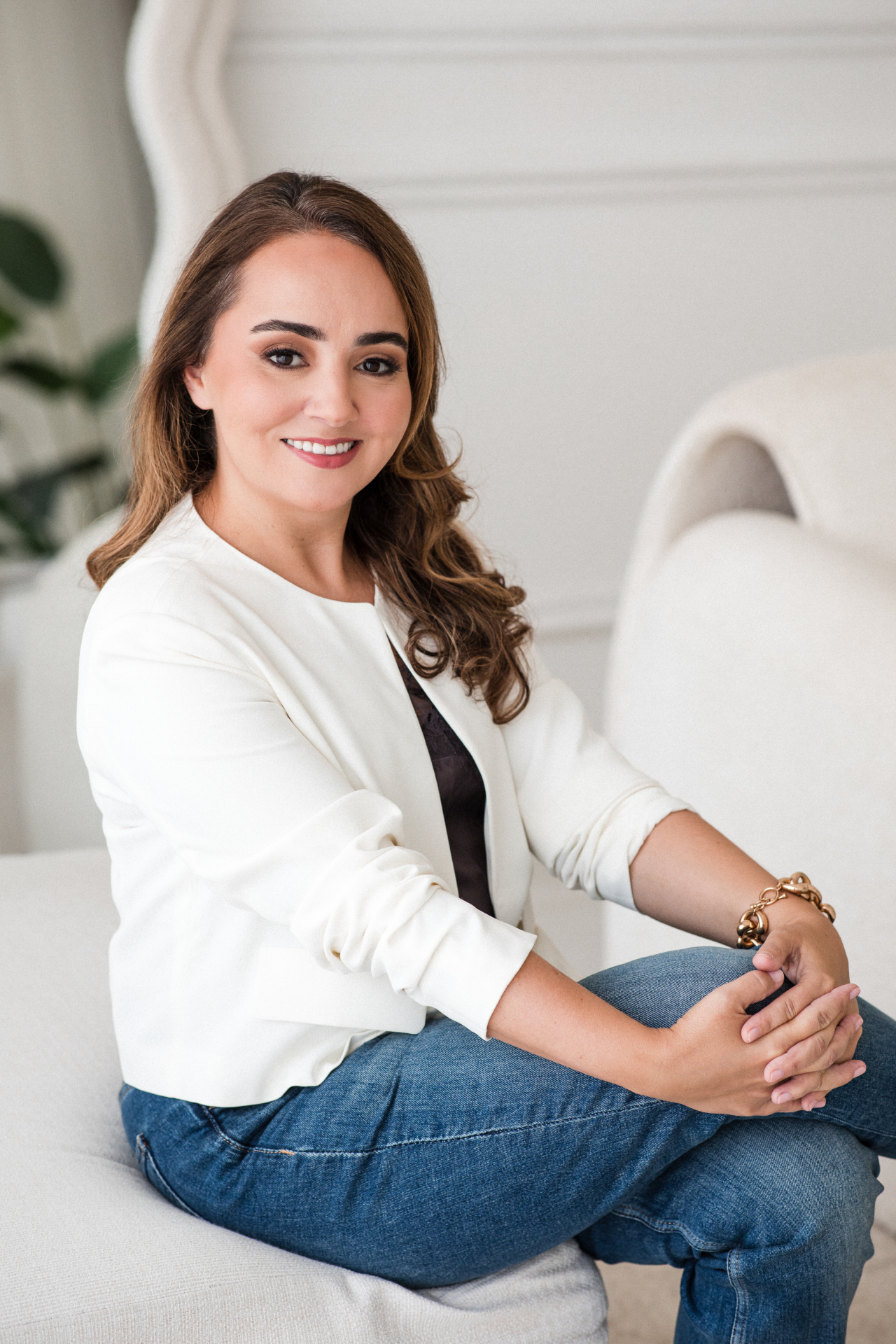 A New Era at Raemona & Raemini Magazine: Sarah Hewitt Appointed Editor in Chief